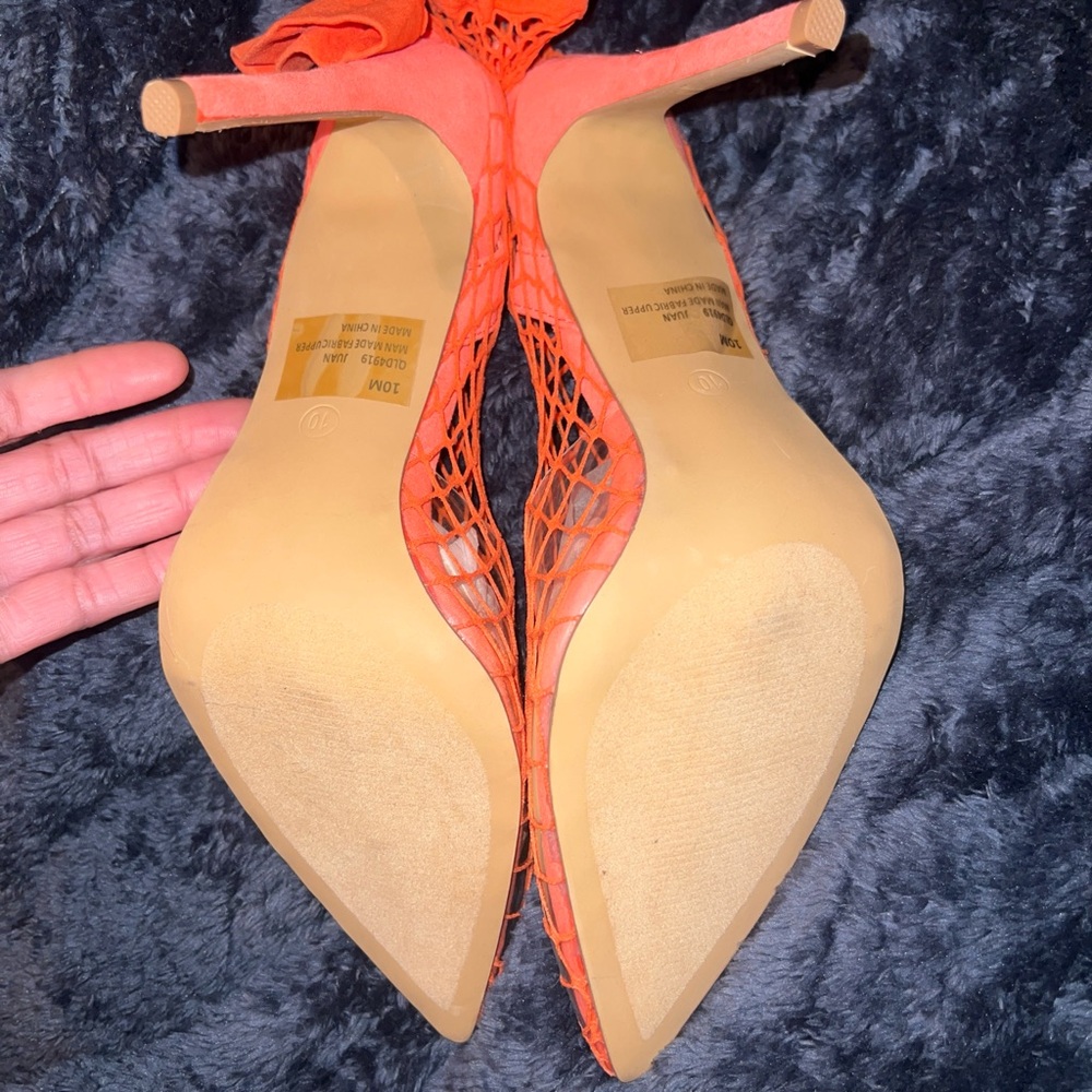🆕 Pointed Mesh Sock Pumps RUNS SMALL - Picture 3 of 6